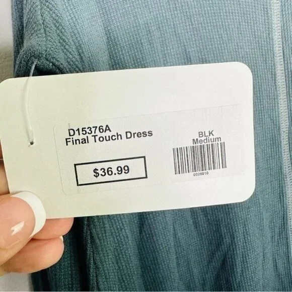 Final Touch Ombre Could Shoulders dress Size Medium - Picture 8 of 9